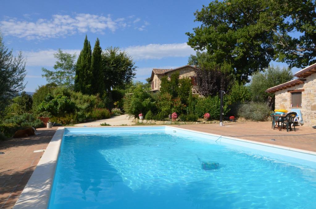 Casale Il Cerqueto Bed & Breakfast San Severino Marche Bagian luar foto