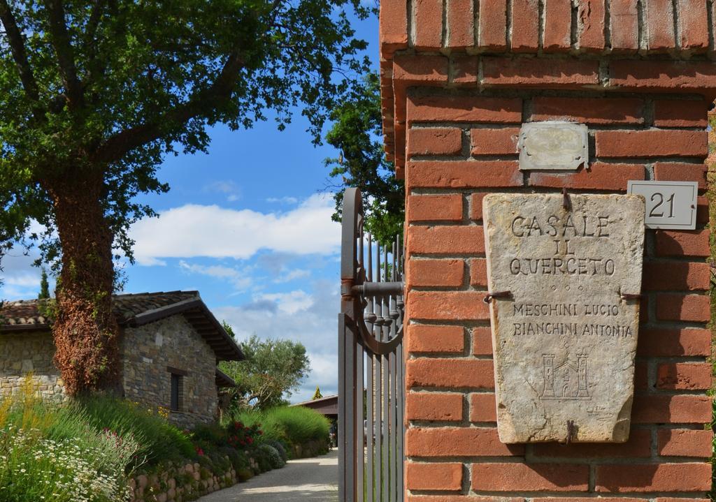 Casale Il Cerqueto Bed & Breakfast San Severino Marche Bagian luar foto